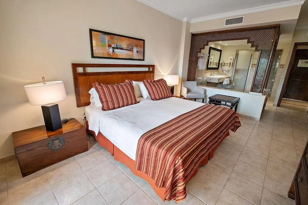 Hotel Wyndham Grand Costa Del Sol El Faro